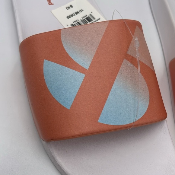 NWT Sports Illustrated White / Peach Sandals Size 10 Medium - Picture 5 of 8